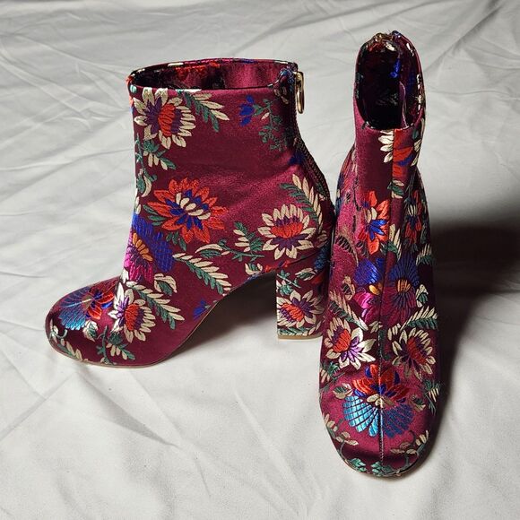 Joie Womens EU 36 US 5.5 Saleema Brocade Ankle Boots Plum Booties - Picture 1 of 9